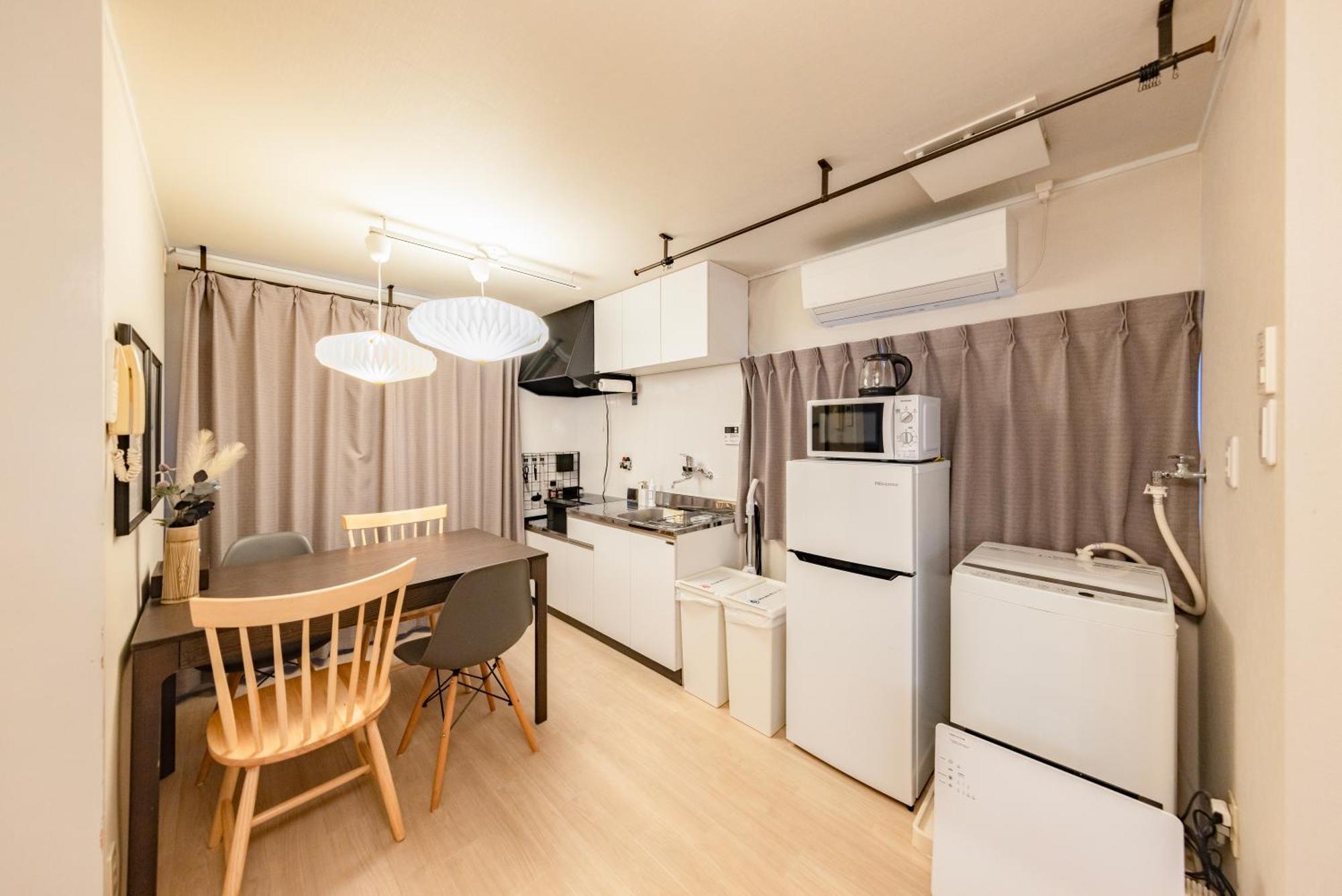 Ritz Place Nishikujo Осака Екстер'єр фото